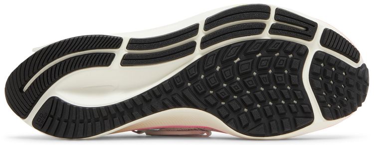 Nike Wmns Air Zoom Pegasus 38 FlyEase Rawdacious