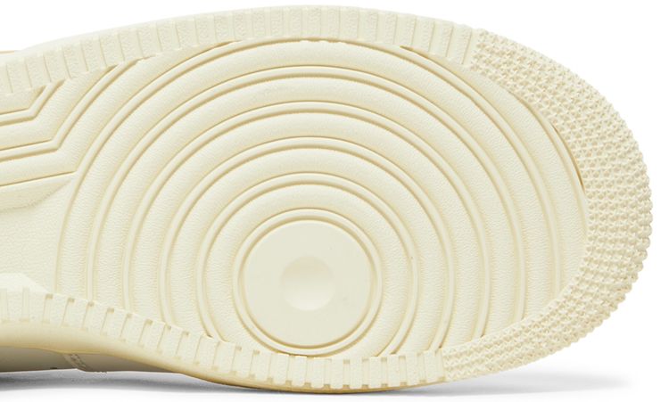 Nike Air Force 1 07 LX Pale Vanilla