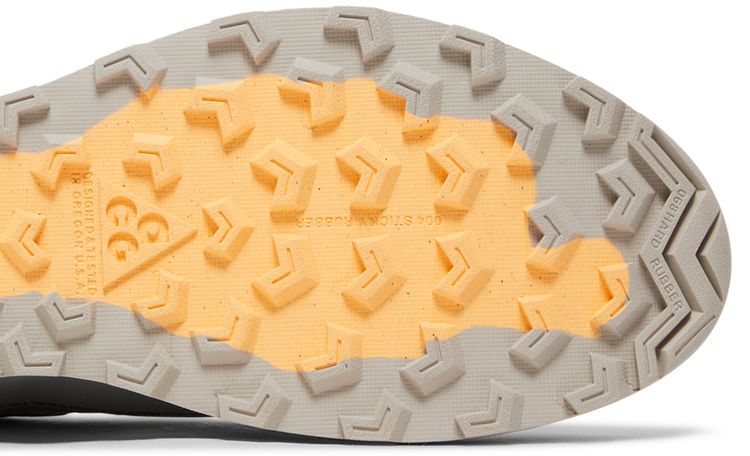 Nike ACG Air Nasu 2 Grey Fog Melon Tint