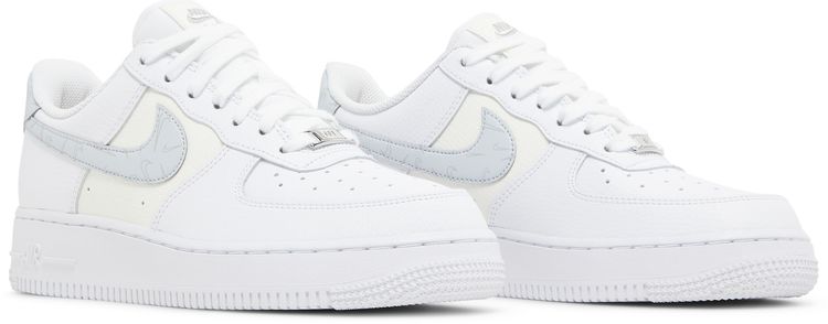 Nike Wmns Air Force 1 07 Mini Swooshes