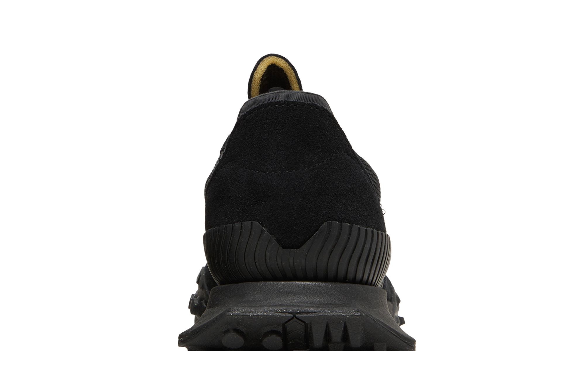 Achetez des XC 72 Triple Black UXC72SC GOAT FR