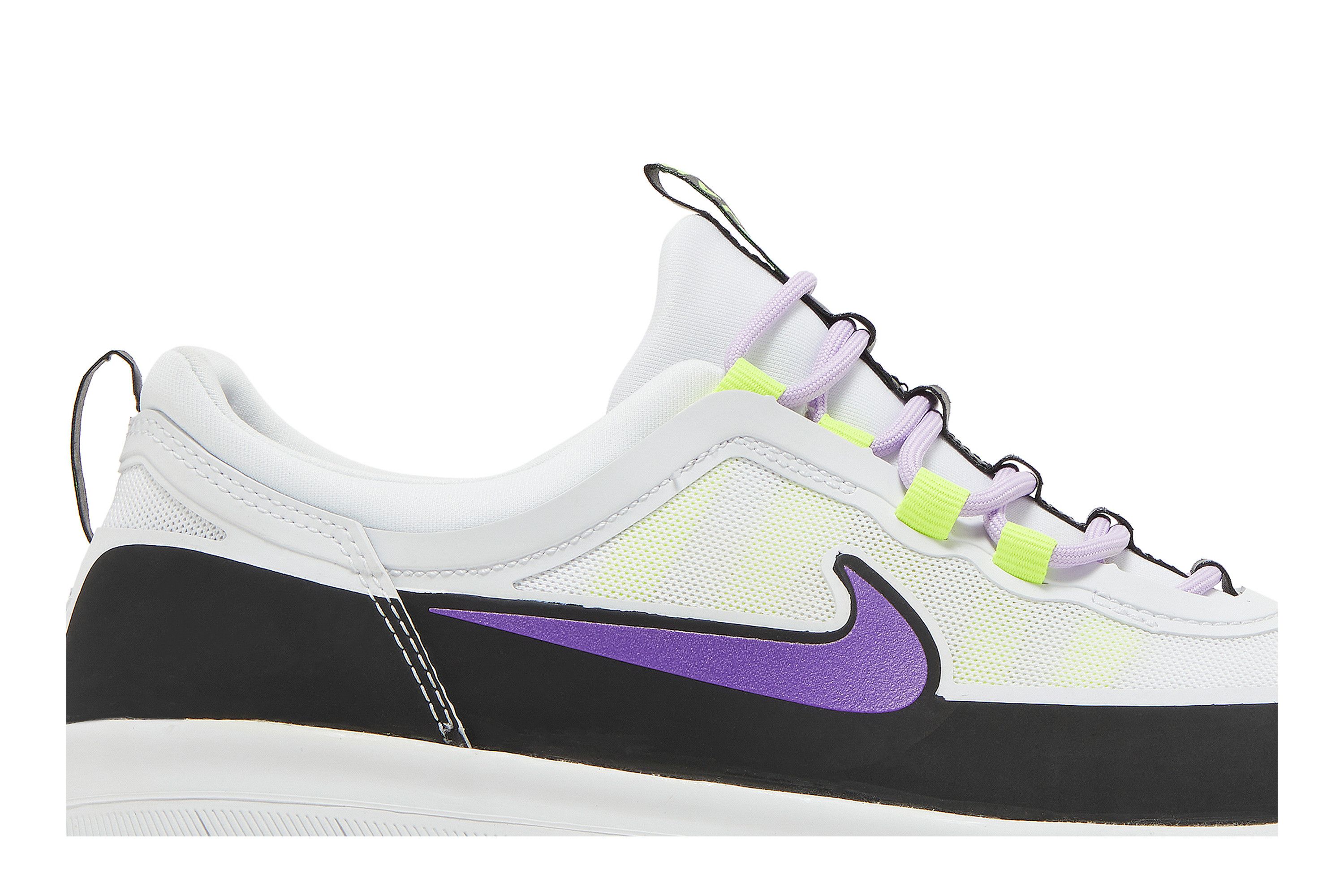 Buy Nike Nyjah Free 2 SB 'Black White Wild Berry' - BV2078 009 | GOAT
