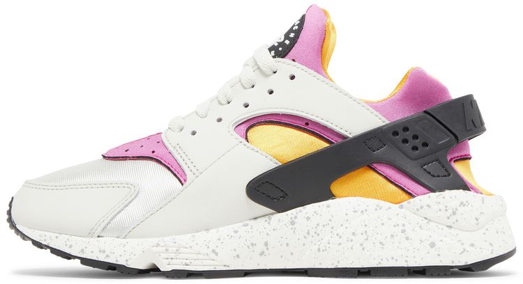 Nike Air Huarache Lethal Pink