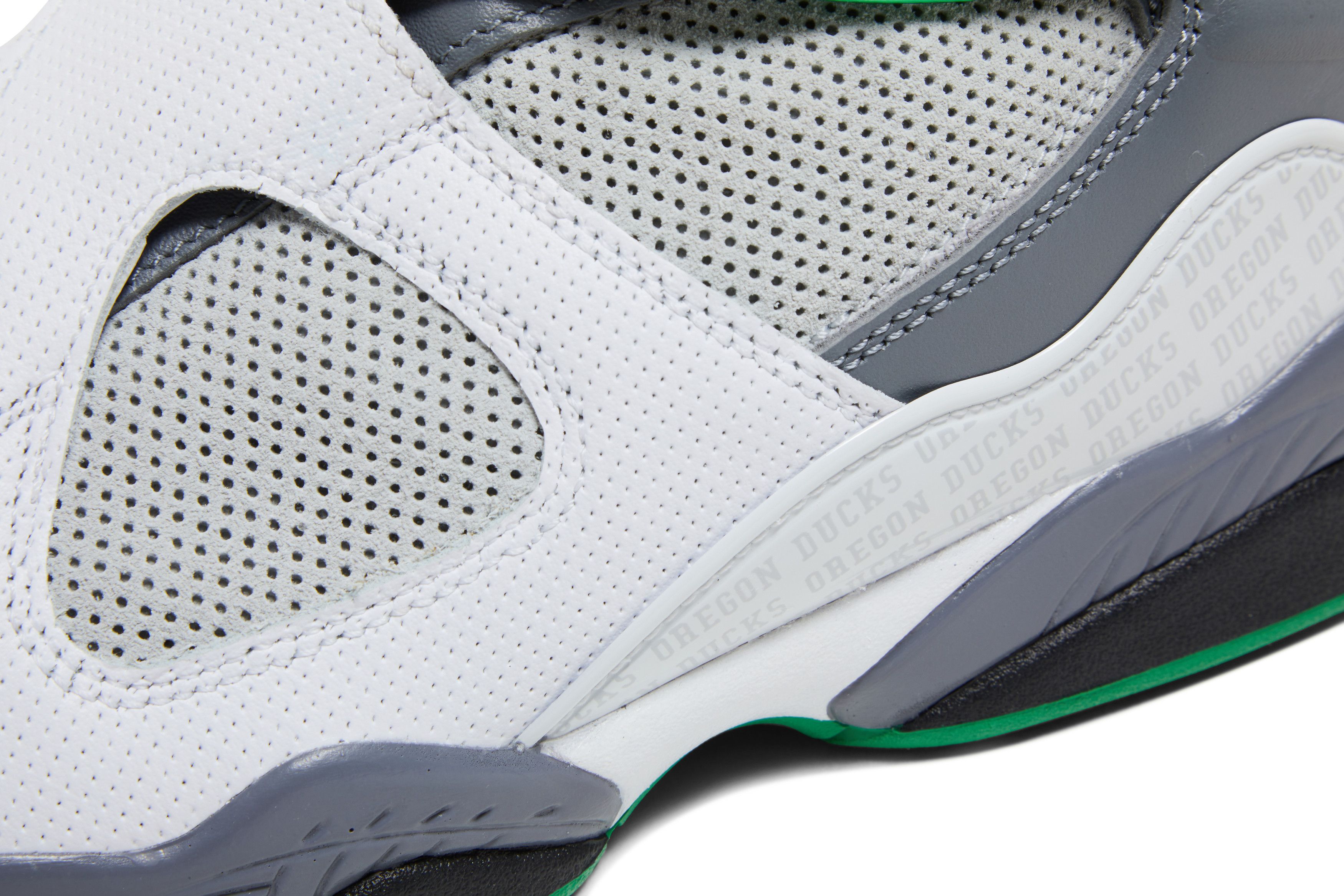 Buy Air Jordan VIII 'University of Oregon - Pure Platinum
