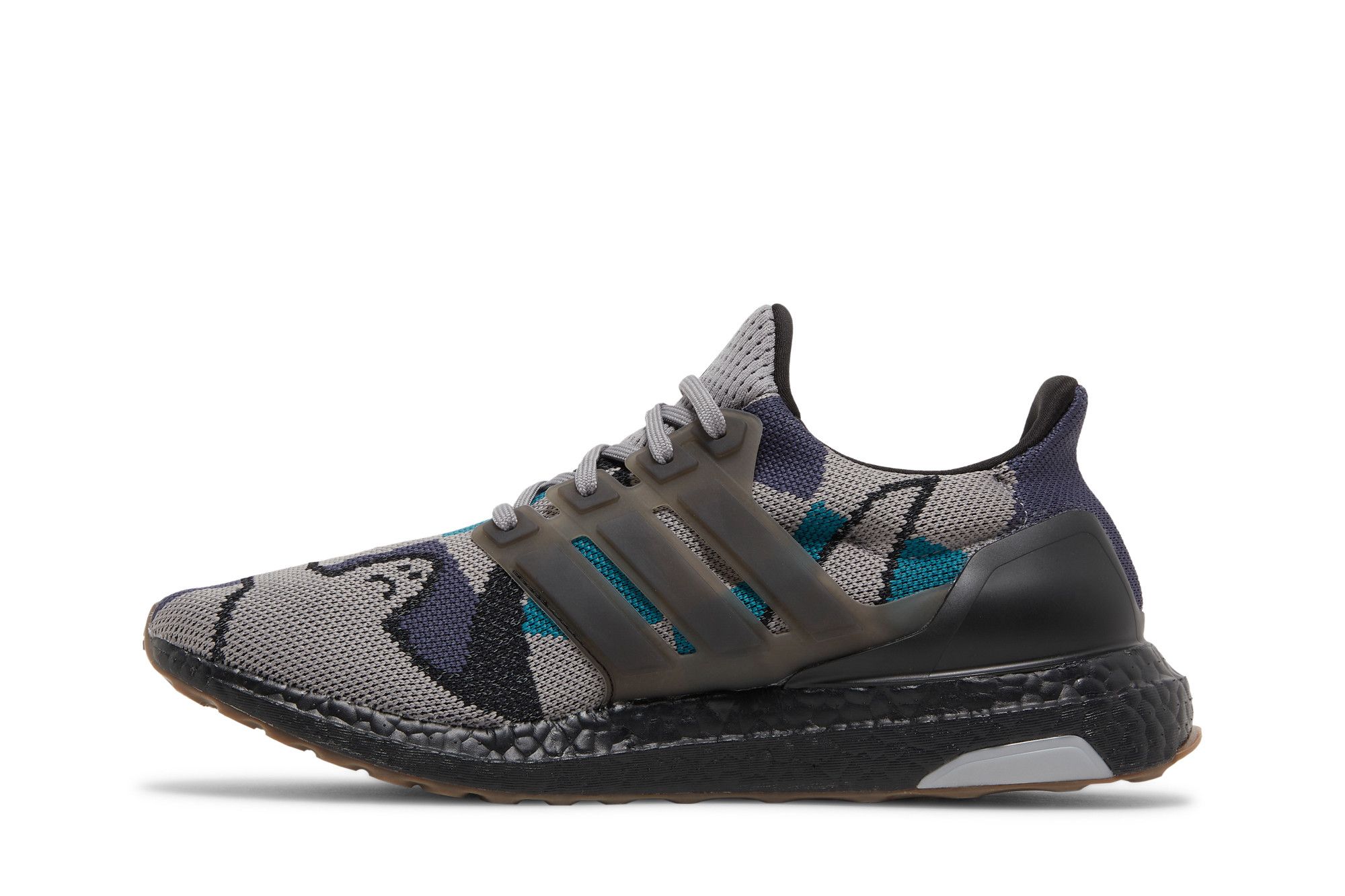 Ultra boost bape black camo 2025