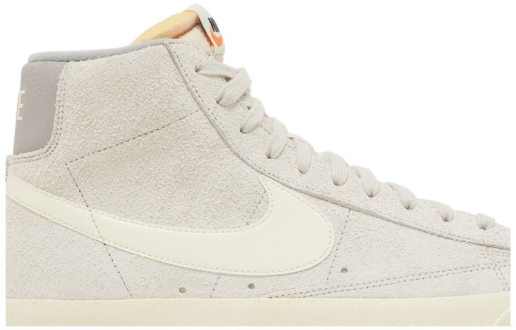 Nike Blazer Mid 77 Premium Medium Grey