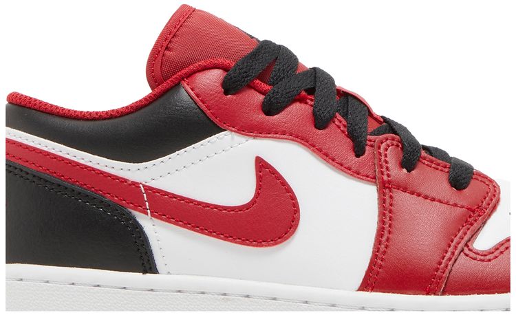 Air Jordan 1 Low GS Reverse Black Toe