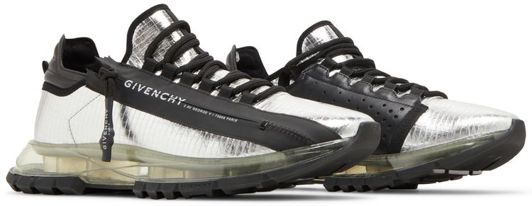 Givenchy Spectre Runner Low Silver