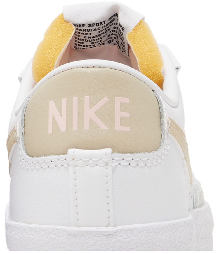 Nike Wmns Blazer Low 77 White Pale Coral