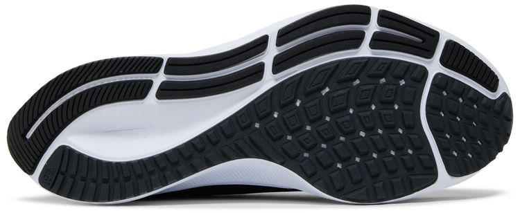 Nike Air Zoom Pegasus 38 Extra Wide Black White