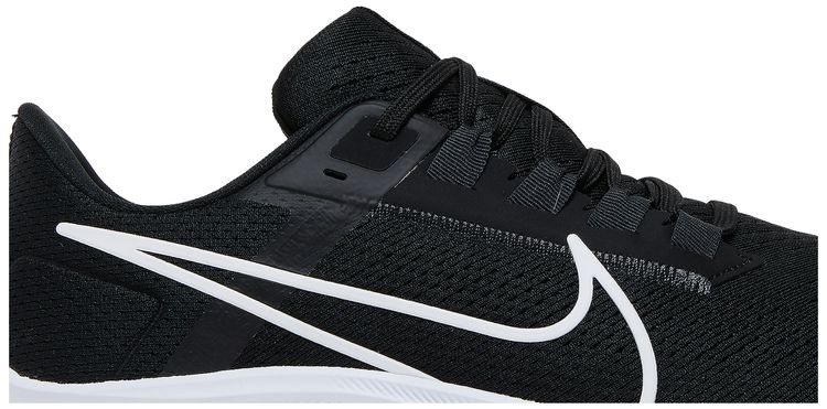 Nike Air Zoom Pegasus 38 Extra Wide Black White
