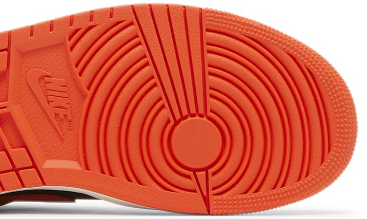 Wmns Air Jordan 1 Mid SE Rush Orange