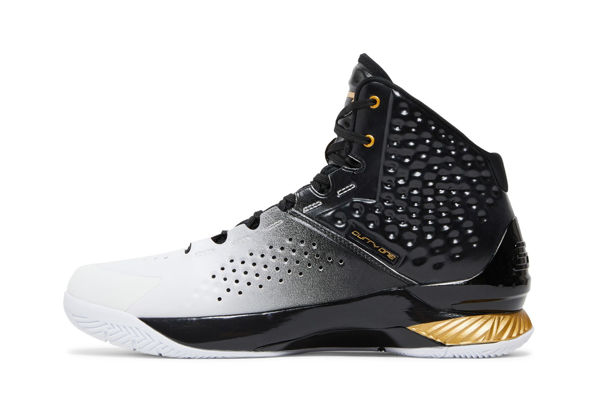 Buy Curry 1 Retro 'MVP' 2022 - 3026051 001 | GOAT