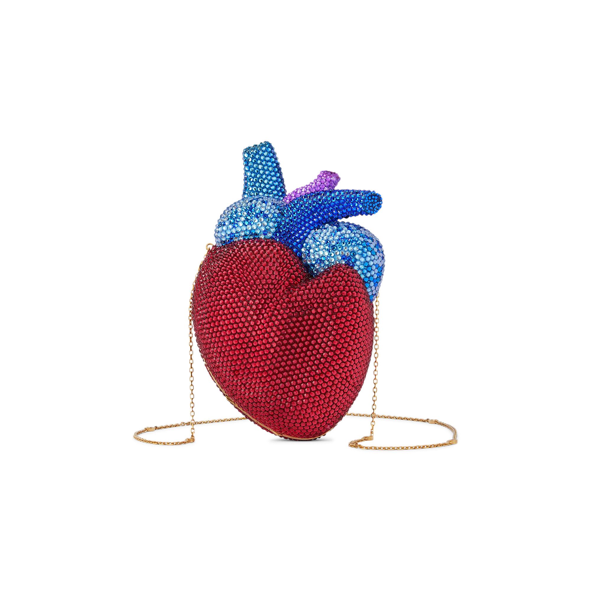 Gucci heart shaped bag new arrivals