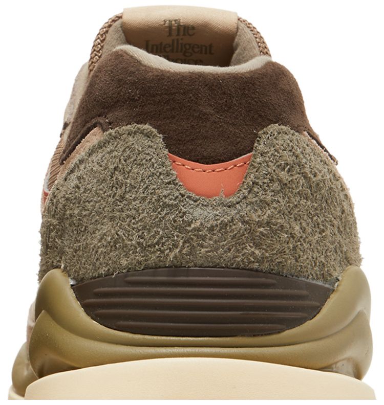 New Balance 5740 Mushroom Sweet Caramel