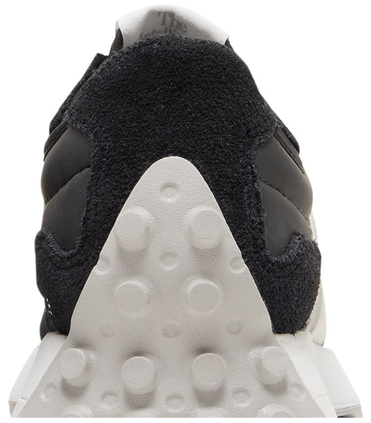 New Balance Wmns 327 Black Nimbus Cloud