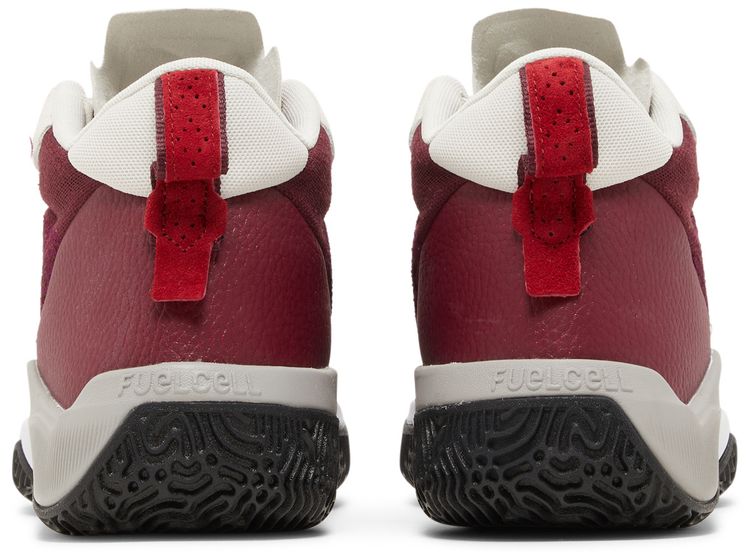 New Balance Two WXY Crimson