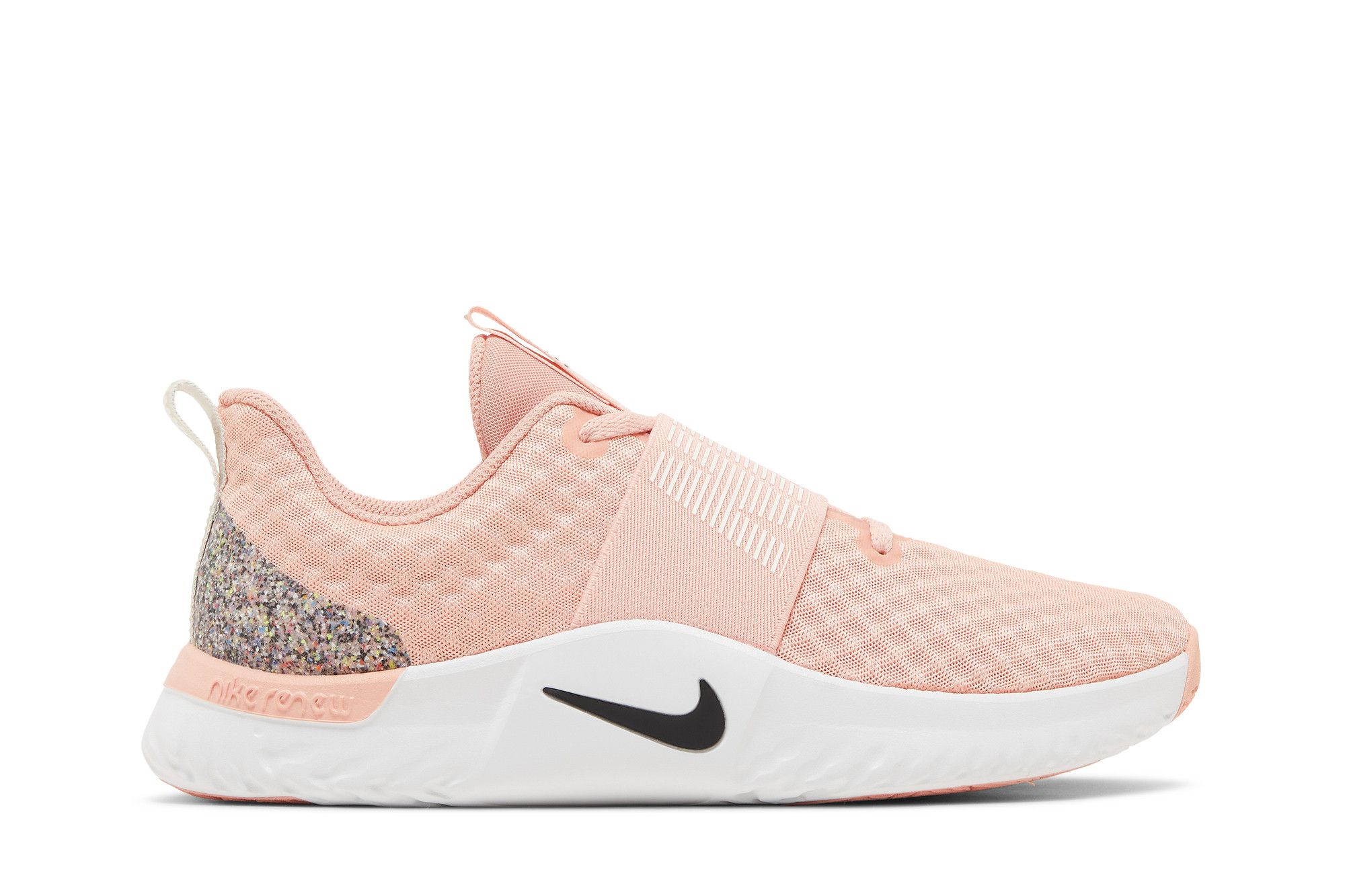 廃盤 90s NIKE Archive サングラス OUR’sローズ 氏 着用 Nike are reportedly dropping another Total 90 tribute, this time