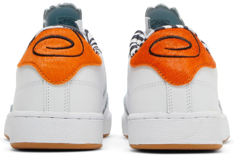 Flintstones Meet Jetsons x Reebok Club C Wilma