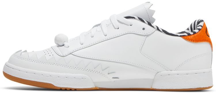 Flintstones Meet Jetsons x Reebok Club C Wilma