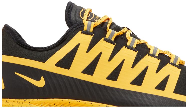 Nike ACG Air Nasu Gore Tex Laser Orange