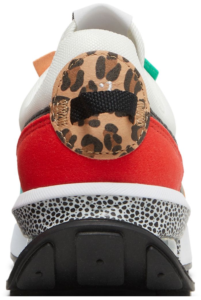 Nike Wmns Air Max Pre Day SE Safari