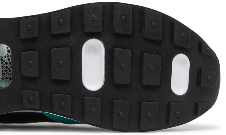 Nike Wmns Air Max Pre Day SE Safari