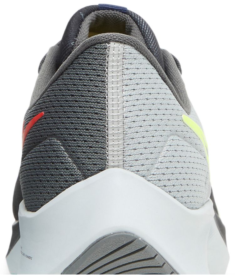 Nike Wmns Air Zoom Pegasus 38 LE Greedy