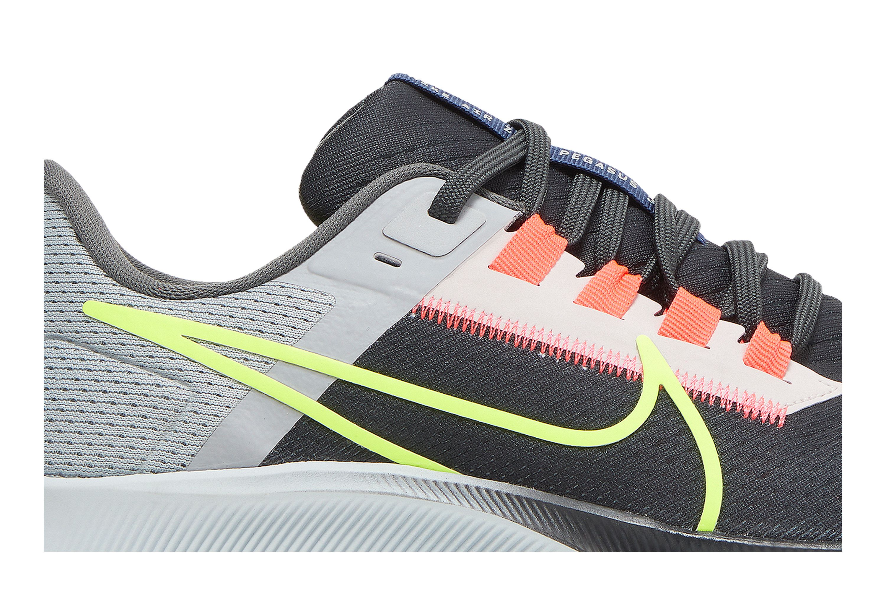 Buy Nike Wmns Air Zoom Pegasus 38 LE 'Greedy' - DJ3129 001 | GOAT