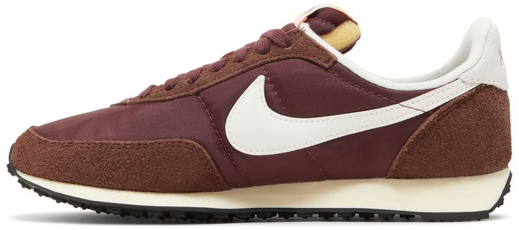 Nike Waffle Trainer 2 SE Burgundy Crush