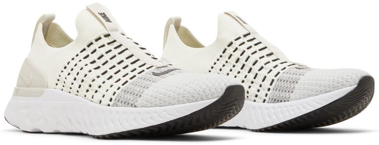 Nike React Phantom Run Flyknit 2 Sail Light Bone