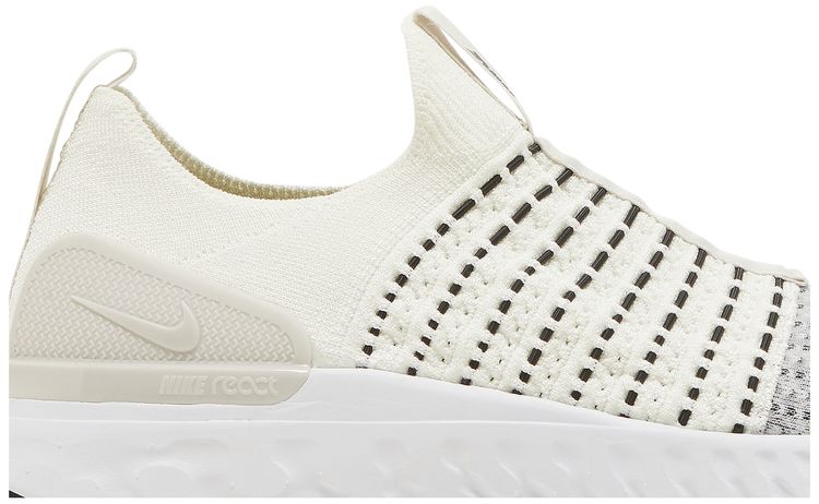 Nike React Phantom Run Flyknit 2 Sail Light Bone
