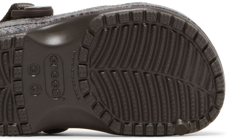 Anwar Carrots x Crocs Clog Kids Soil   Espresso