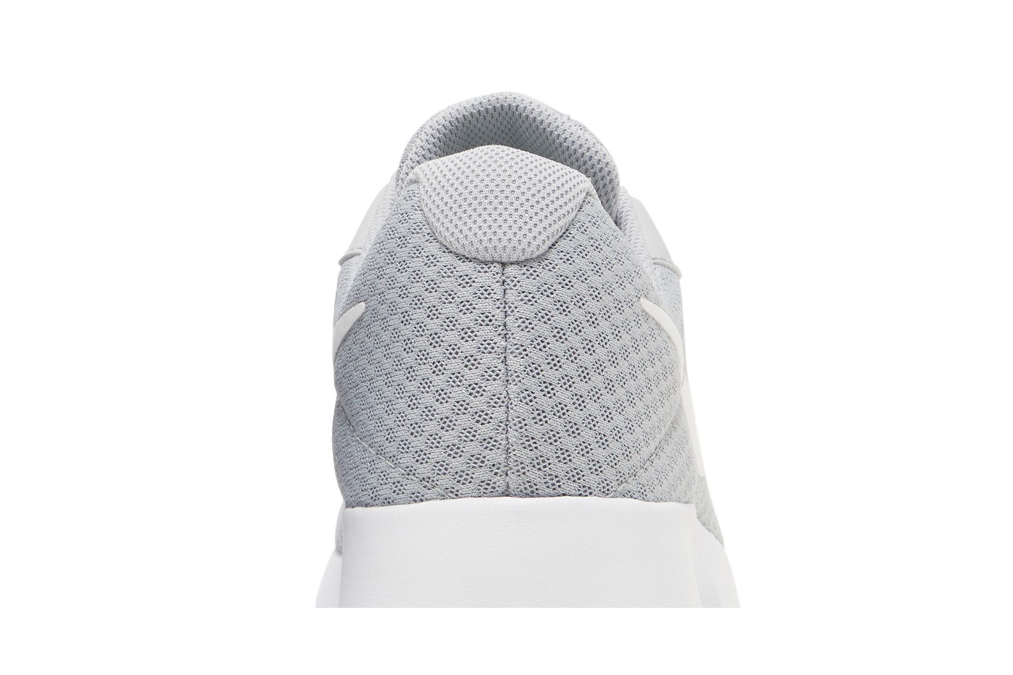 wolf grey nike tanjun