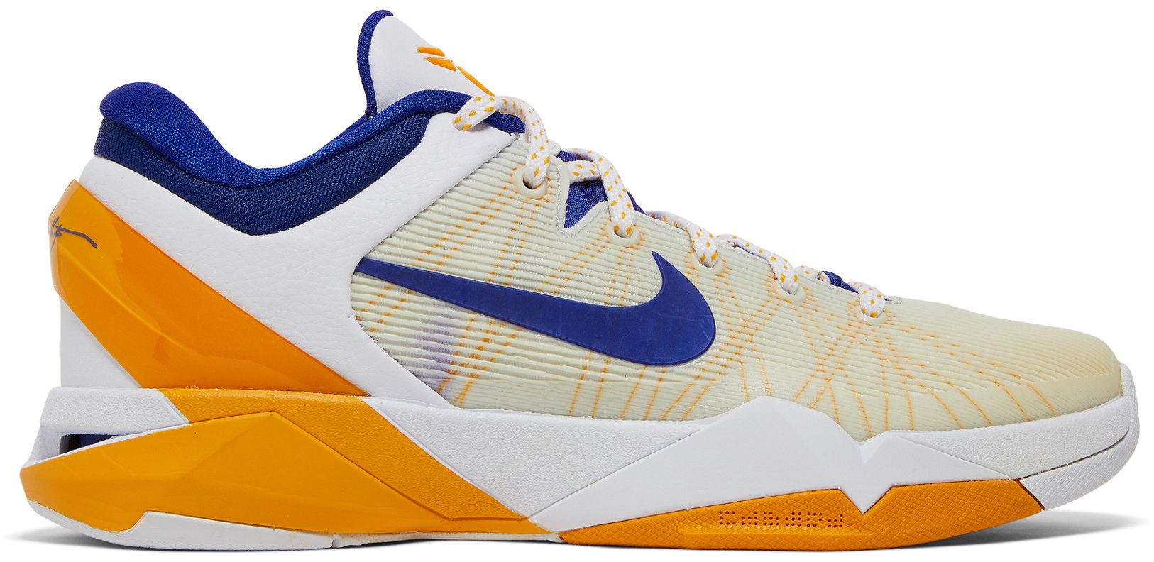 size 7 kobes