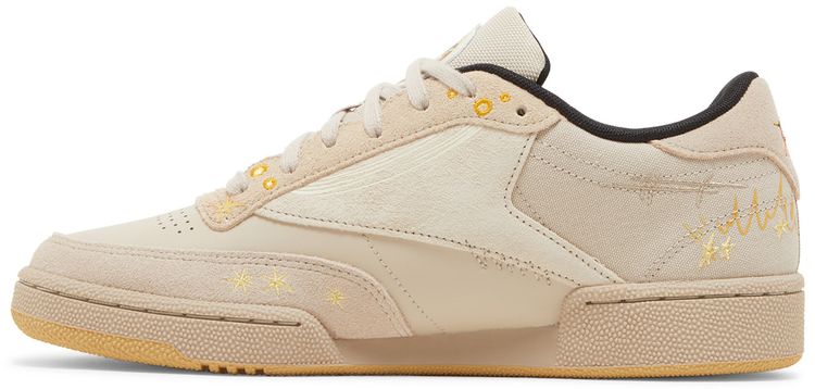 Looney Tunes x Reebok Club C 85 Props