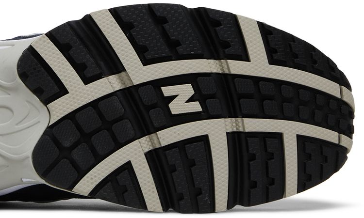 New Balance 725 Indigo