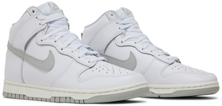 Nike Wmns Dunk High Grey Fog