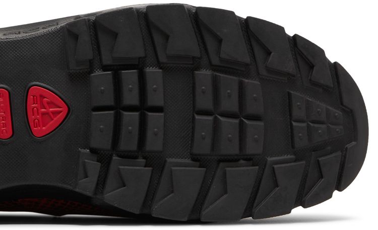 Supreme x Nike Air Max Goadome Red Snakeskin