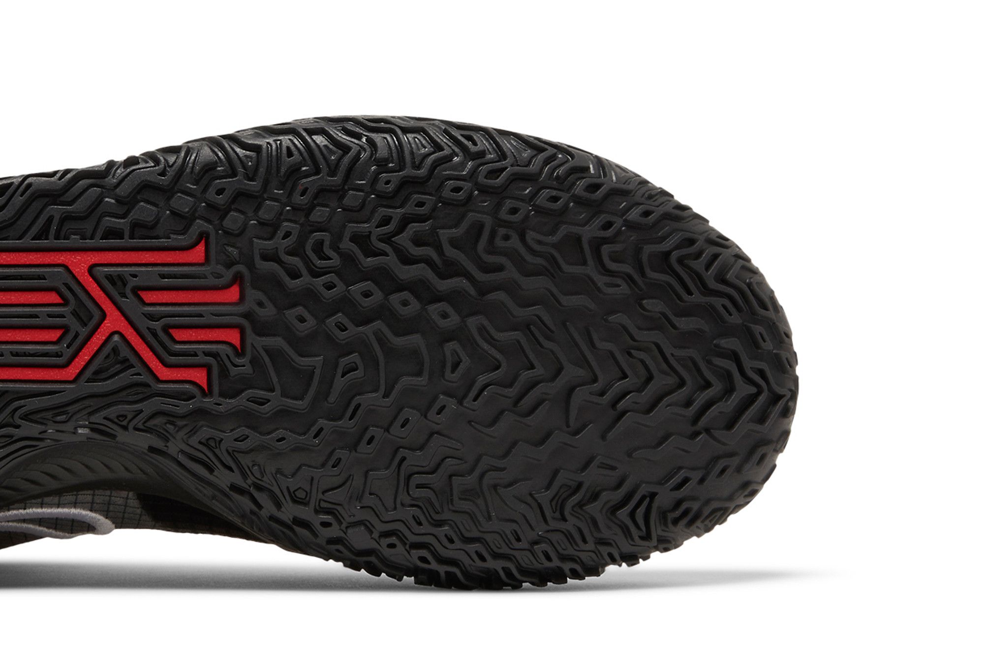 Buy Kyrie Low 4 EP 'Bred' - CZ0105 006 | GOAT