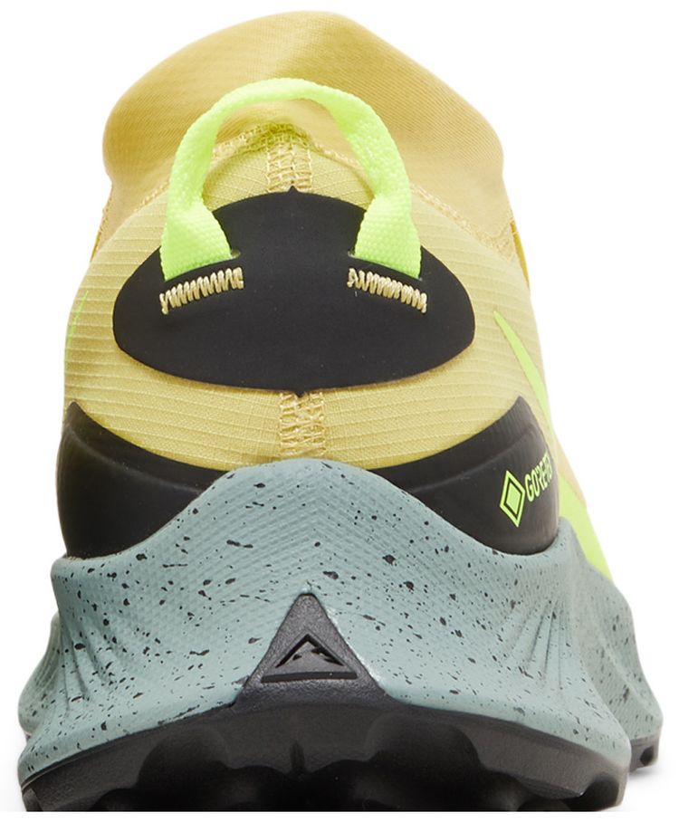 Nike Pegasus Trail 3 GORE TEX Celery Volt
