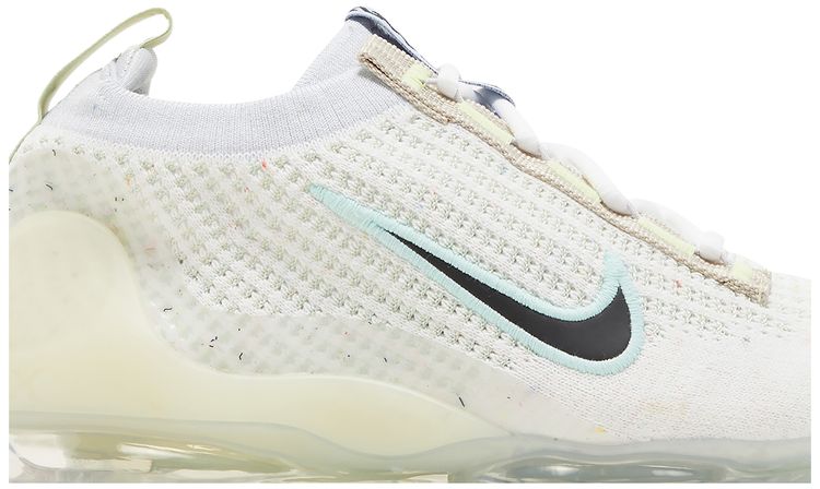 Nike Air VaporMax 2021 Flyknit GS Mismatched Swoosh   White