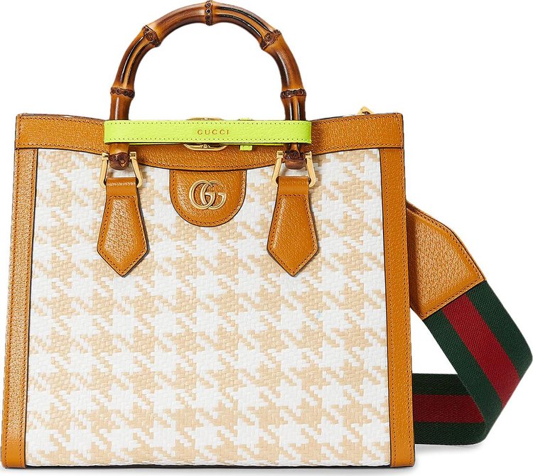 Gucci Pre-Fall 2019 Bag Collection Features Raffia and Straw Bags