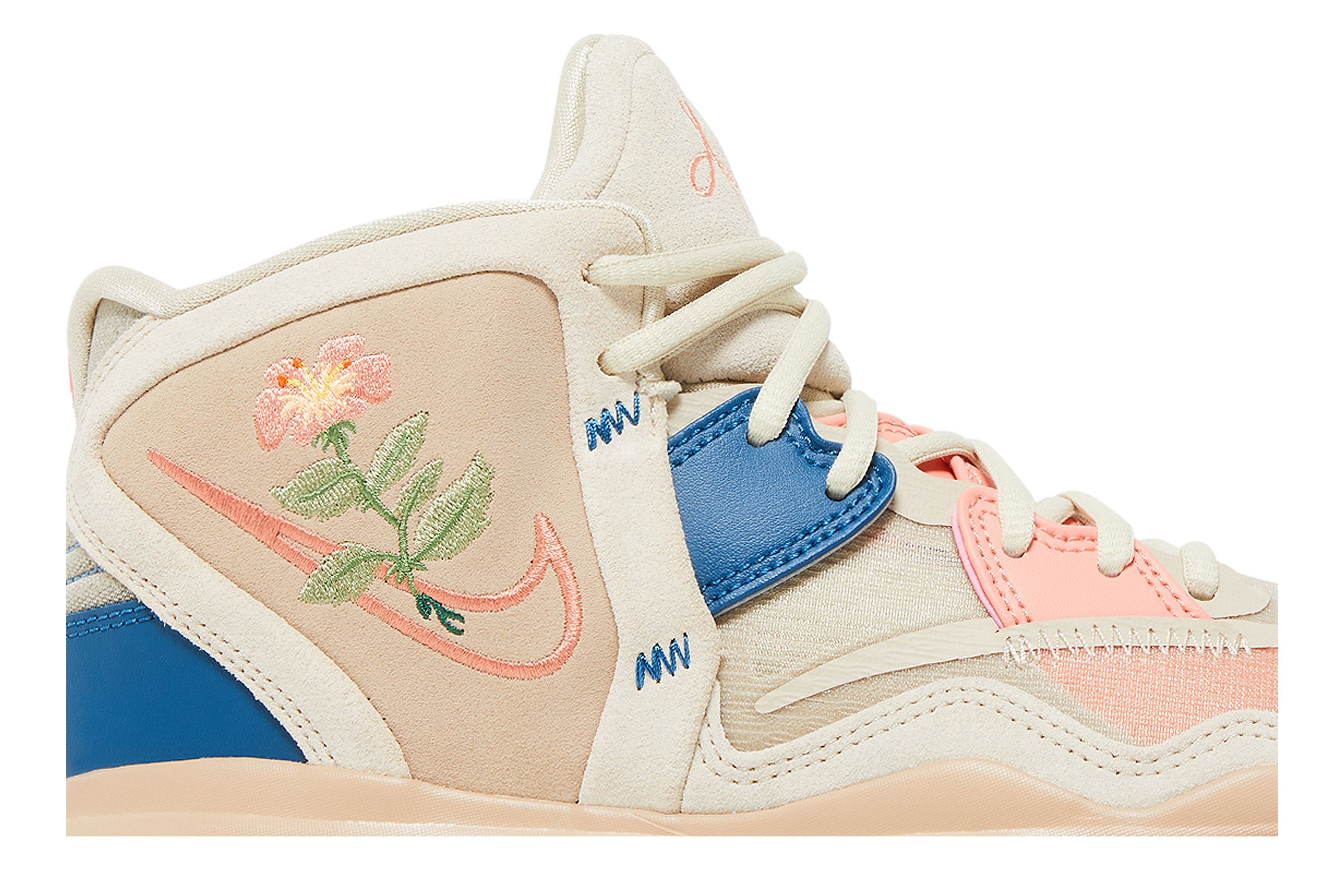 Kyrie shoes floral top