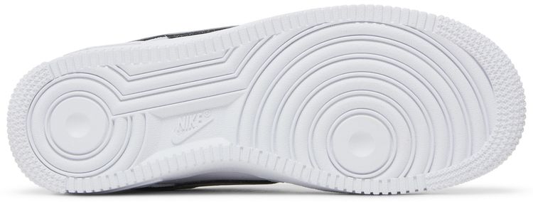 Nike Wmns Air Force 1 07 Essential White Metallic Silver