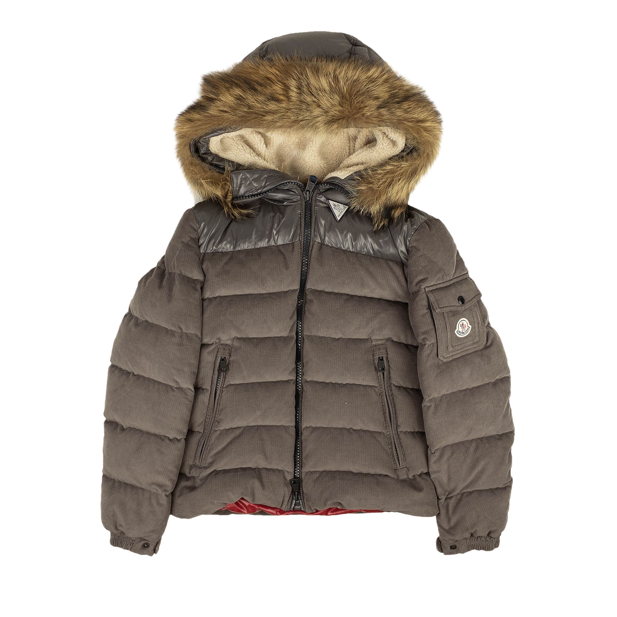 Moncler rivas store