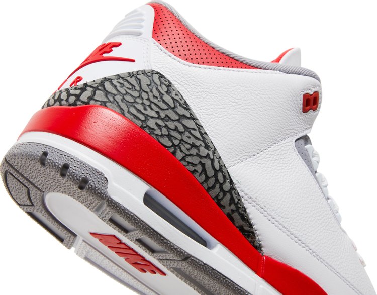 Air Jordan 3 Retro Fire Red 2022