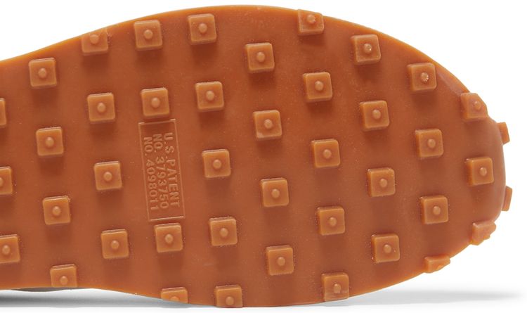 Wmns Daybreak White Gum