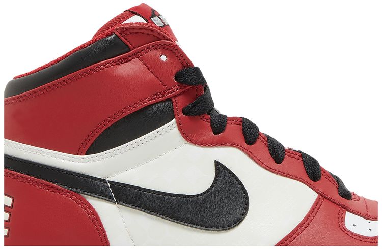 Big Nike High Bulls