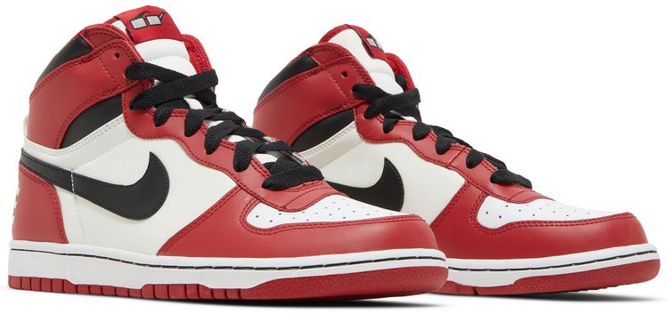 Big Nike High Bulls